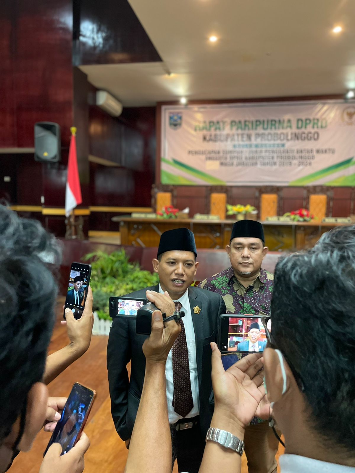 Usman Muhtadi Resmi di Lantik Sebagai DPRD Kabupaten Probolinggo