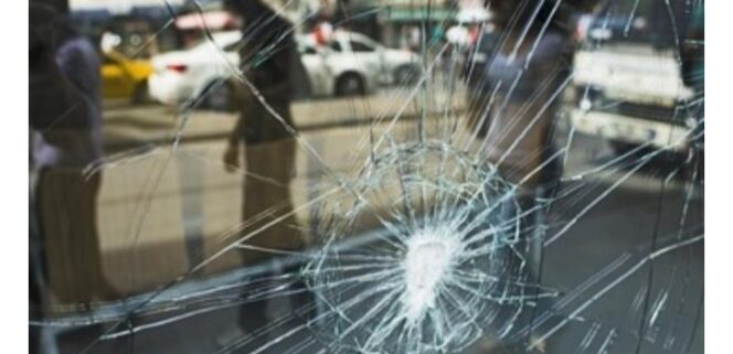 
					Kecelakaan Maut di Cibubur Menewaskan Anggota TNI. (Foto; Istockphoto)