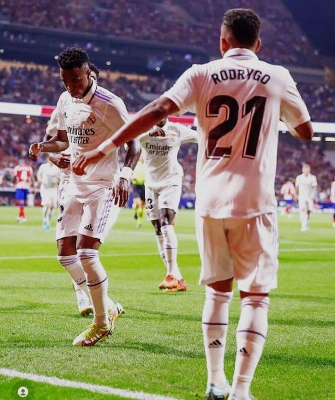 
					Selebrasi Menari ala brazilian Rodrygo Goes bersama Vinicius Jr usai cetak gol: (Foto IG Real Madrid)