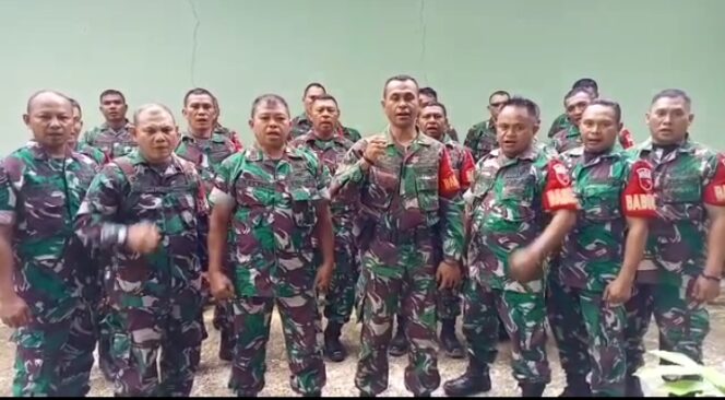 
					anggota kesatuan Yonif 403 Menyatakan Sikap Terkait Effendi Simbolon. (Foto; Istimewa)