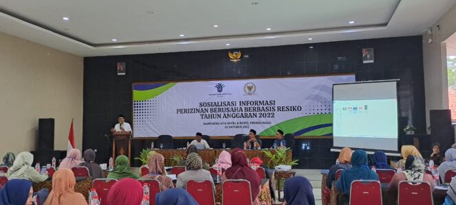 
					H. Faisol Riza Selaku Ketua Komisi VI DPR RI saat melakukan sambutan. (Foto; SRI)