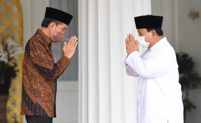 
					Presiden Jokowi bertemu dengan Prabowo Subianto. (Foto: BPMI Setpres)