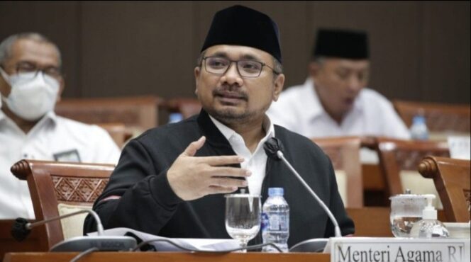 
					Gus Yaqut Cholil Qoumas saat mengisi acara. (Foto: Ig @menteriagama)