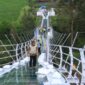 Jangan Ragu, Kementerian PUPR Telah Uji Beban Keamanan Jembatan Kaca Wisata Bromo