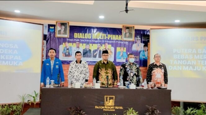 
					PC PMII Probolinggo gelar dialog interaktif bersama Bupati Probolinggo. (Foto: SRI)