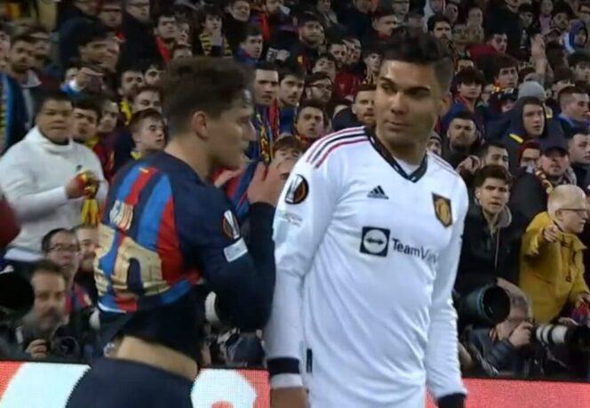 
					Pemain Barcelona Saat bertanding dengan Manchester United dengan skor 2-2. (Foto: Ilustrasi)