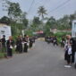Merajut Persaudaraan SH Terate Ranting Tiris Bagi Bagi Takjil dan Buka Bersama