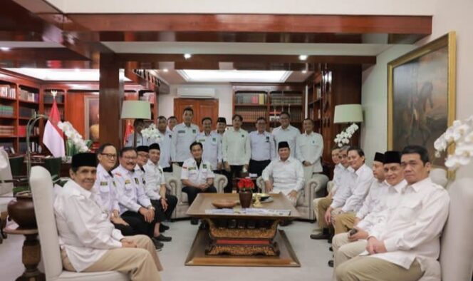 
					Pertemuan Prabowo dengan Pimpinan parpol Partai Bulan dan Bintang. (Foto; ig @prabowo)