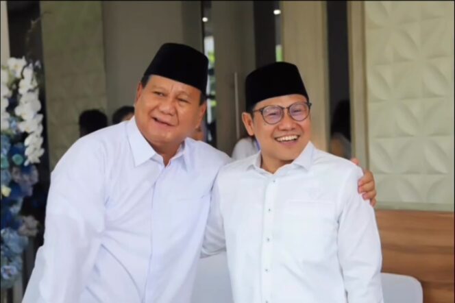 
					Prabowo Subianto dan Muhaimin Iskandar saat foto bersama. (Foto: ig @cakiminow)