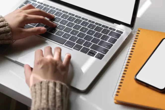 
					Ilustrasi penulisan Skripsi. Foto: Canca