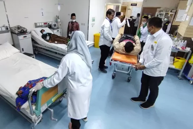 
					Para Jemaah Haji Yang Sakit sudah dirawat oleh Petugas. (Foto; Kemenag)