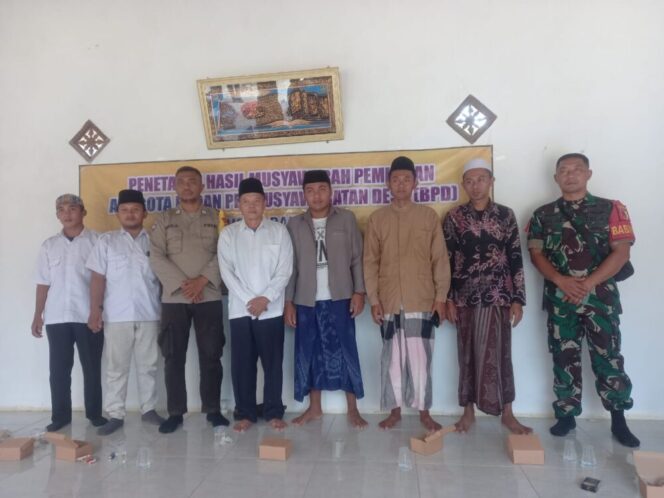 
					Usai Gelar Musyawarah BPD di Desa Batoporo, Sampang. (Foto; SRI)