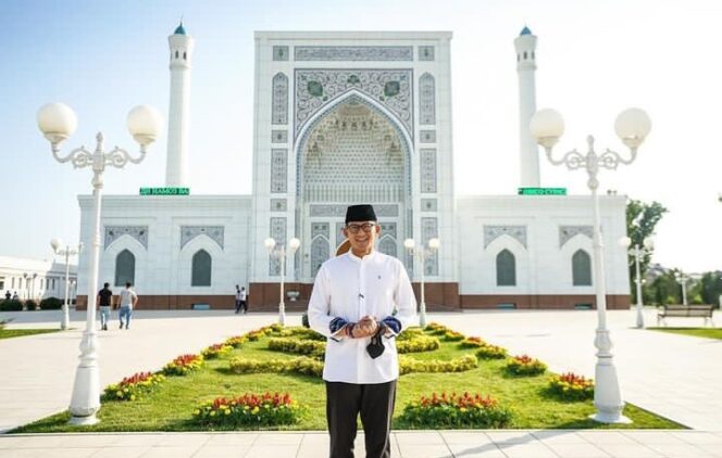 
					Respon Sandiaga Uno terkait dirinya adalah Cawapres terkuat dampingi Ganjar Pranowo. (Foto: Instagram@sandiagauno)