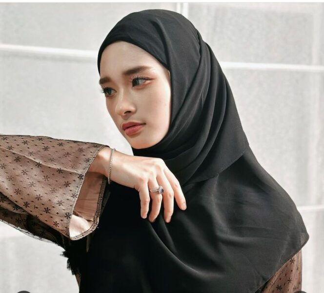 
					Inara Rusli (Foto: Instagram@mommy_starla)