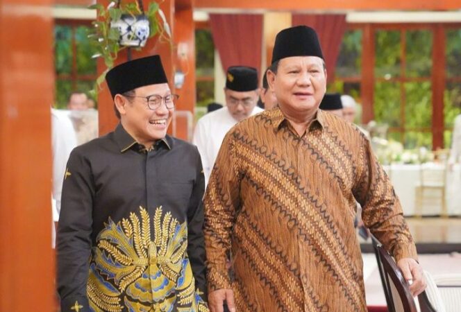 
					Muhaimin Iskandar dan Prabowo Subianto foto bersama. (Foto; ig @prabowo)