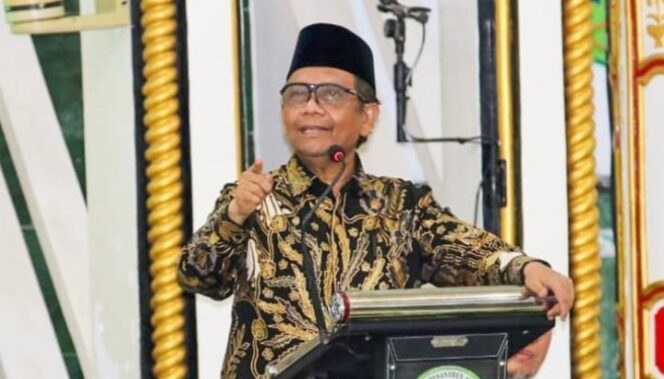 
					Menteri Polhukam Mahfud Md. (Foto; ig @mohmahfudmd)