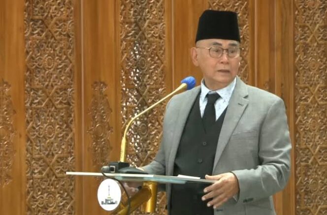 
					Pimpinan Pondok Pesantren Al Zaytun, Panji Gumilang memenuhi panggilan Bareskrim Polri, Senin (03/07/2023). Foto: Ponpes Al Zaytun.