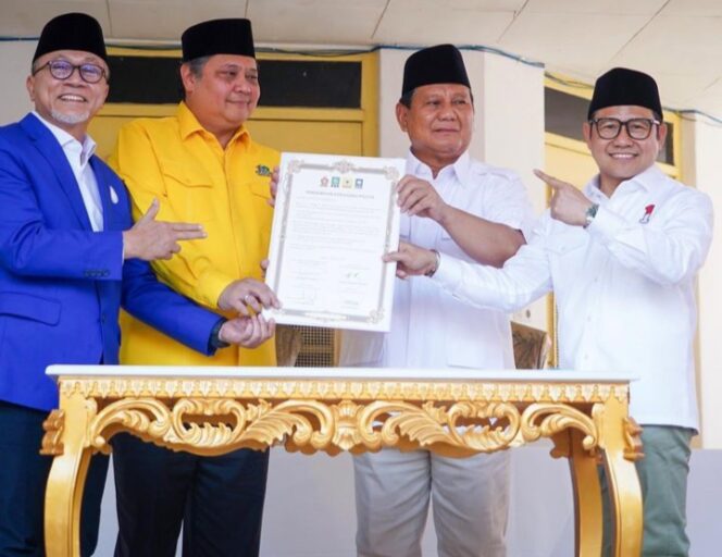 
					PAN, GOLKAR saat Bergabung ke KKIR. (Foto; ig @cakiminow)