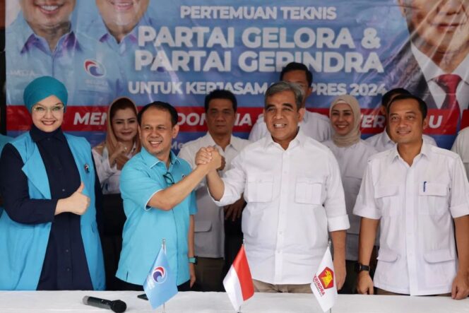 
					Partai Gerindra dan Partai Gelora. (Foto: Instagram@ahmadmuzani2)