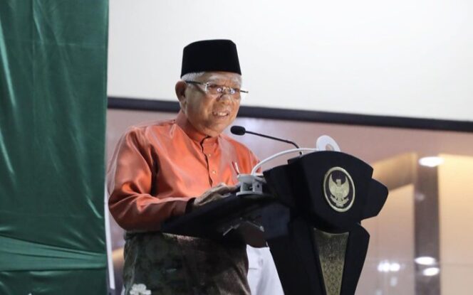 
					Wakil Presiden Ma'ruf Amien Saat Sambutan. (Foto: Ig @kyai_marufamin)