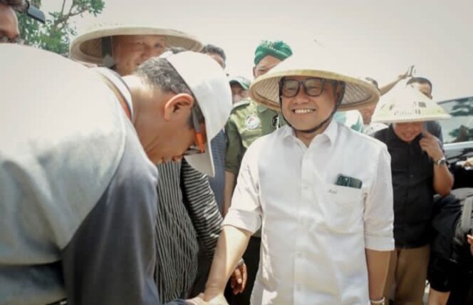 
					Muhaimin Iskandar saat menyapa para petani. (Foto: Ig @cakiminow)