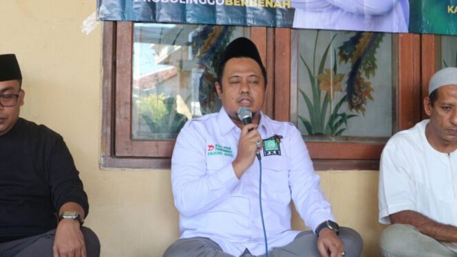 
					Ketua DPC PKB Kabupaten Probolinggo, Ra Fahmi