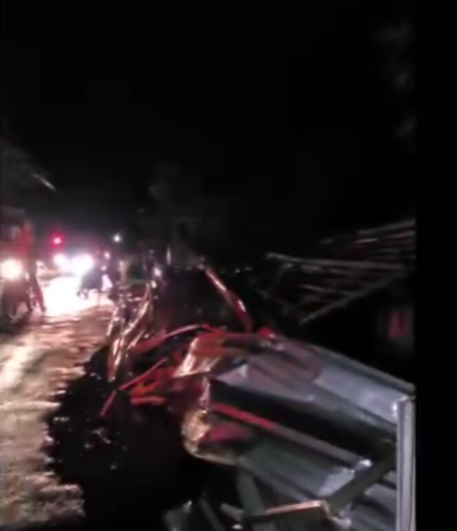 
					Kronologi atap rumah yang terpental sejauh sekitar 200 M. (Foto: SRI)