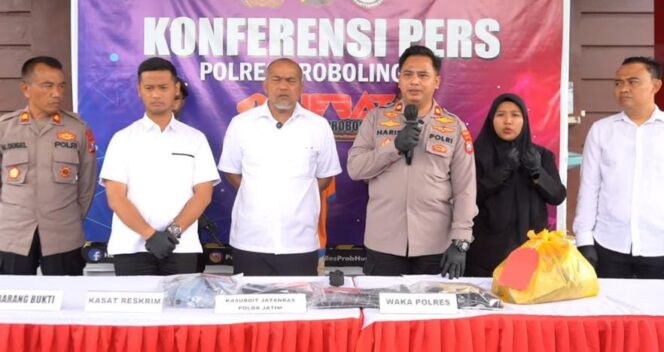 
					Konferensi pers Polres Probolinggo, Senin (21/4/2025).
