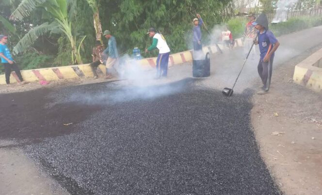 
					Pemerintah Desa Patemon Realisasikan dana desa tahap satu tahun 2025.