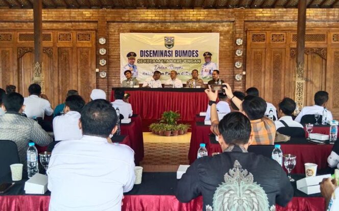 
					Pemerintah Kecamatan Krejengan menggelar kegiatan diseminasi bagi seluruh BUMDes/Suararakyatindo.