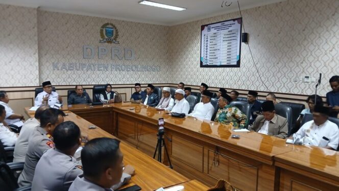 
					Anggota DPRD Kabupaten Probolinggo Komisi 1 melakukan Audensi dengan pihak terkait.