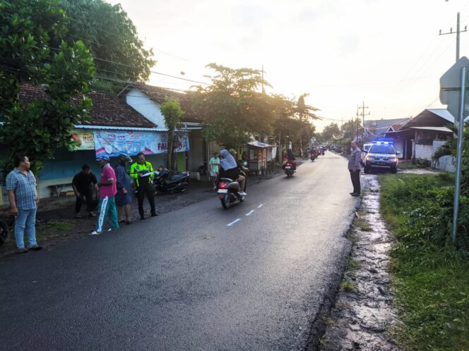 
					Kecelakaan Maut di Banyuyanyar Probolinggo, Pengendara Motor Tewas di Tempat