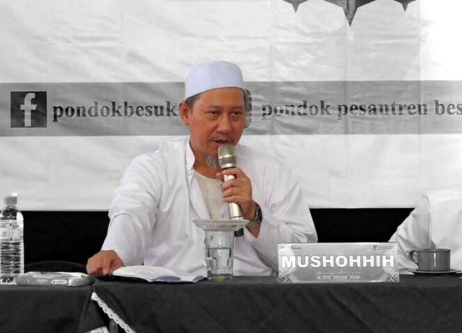 
					KH Muhibbul Aman Aly pengasuh Pondok Pesantren Besuk Pasuruan . (Foto: Instagram: derek.kiai)