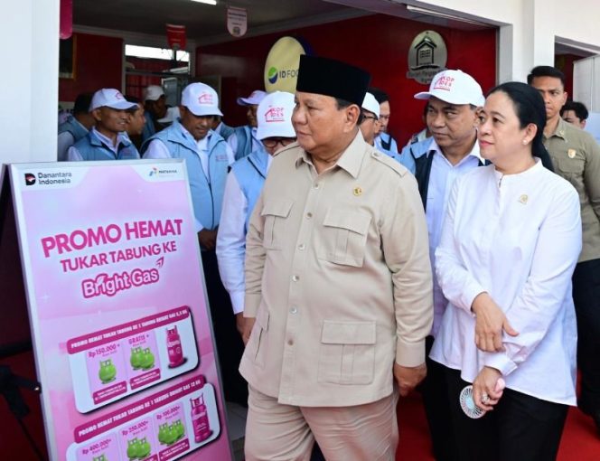 
					Presiden Prabowo Subianto bersama Ketua DPR RI, Puan Maharani. (Foto: DPR RI)