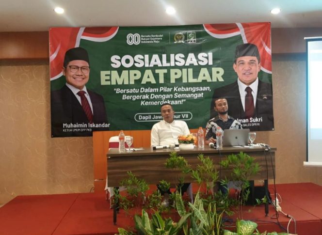 
					H. Iman Sukri saat hadir dalam acara sosialisasi empat pilar MPR RI Magetan