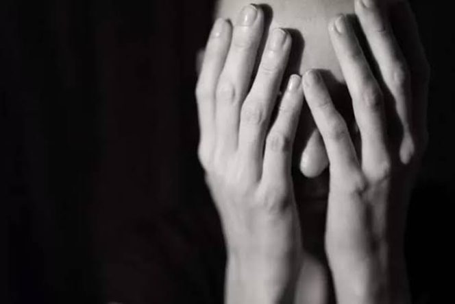 
					Ilustrasi seorang gadis jadi korban kekerasan/Net