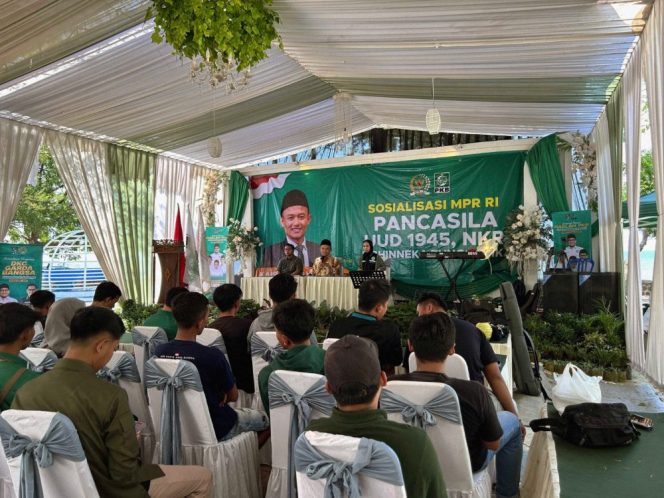 
					Saat sosialisasi 4 pilar berlangsung 