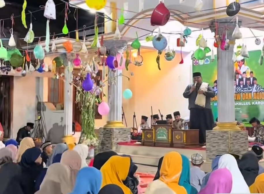 Maulid Nabi dan Aqiqah Putri Badrul Kamal di Desa Brabe Berlangsung Meriah dan Khidmat