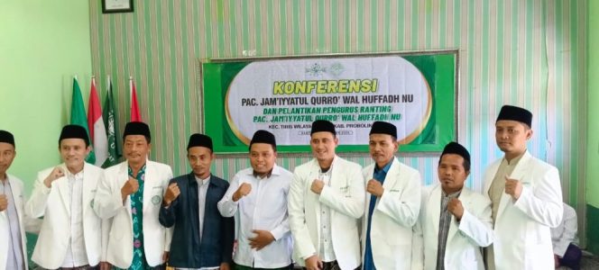 
					Konferensi PAC JQHNU Tiris Barat Tetapkan Ustad Taufik dan Ustad Muhammad Toha saat foto bersama 
