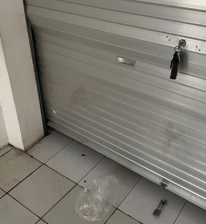 
					Toko Pukis Muyib di Bobol Maling di Jember