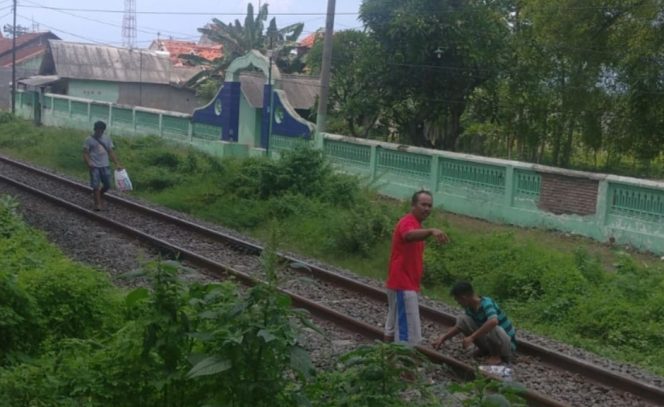 
					Pria Asal Cirebon Tewas Tertabrak KA Sritanjung