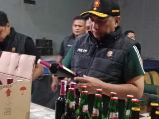 Kepala Satpol PP Kabupaten Probolinggo, Taufik Alami. (Foto: Istimewa)